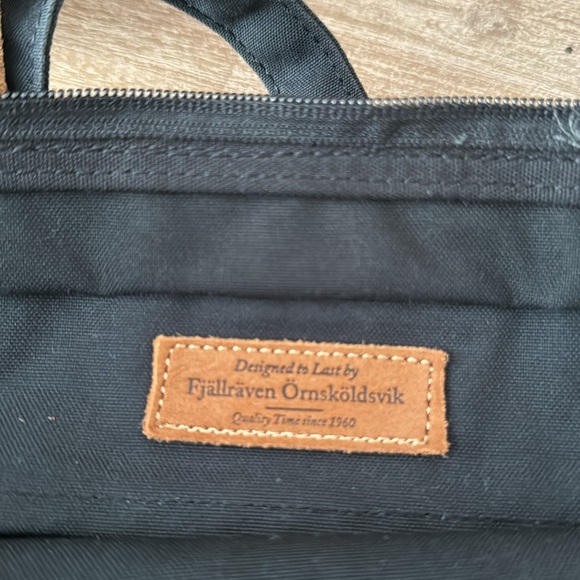 Hardly used , ORIGINAL - Picture 5 of 5